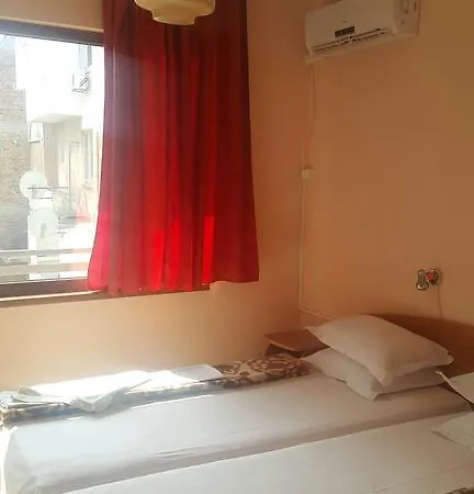 Nelly Πανσιόν Σωζόπολη